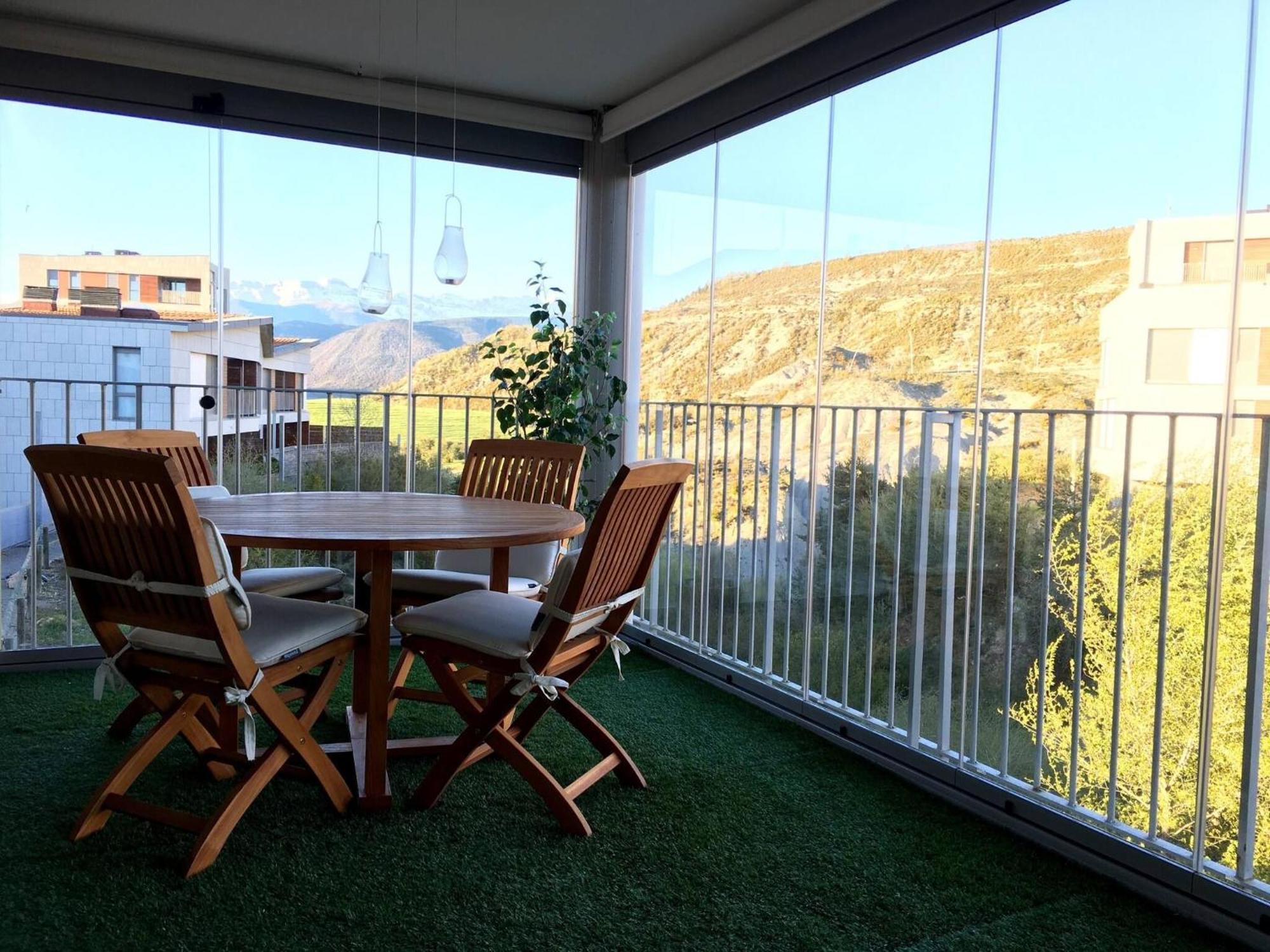 Coqueto Apto Con Vistas En Las Margas Golf N001 Sabinanigo Exterior photo